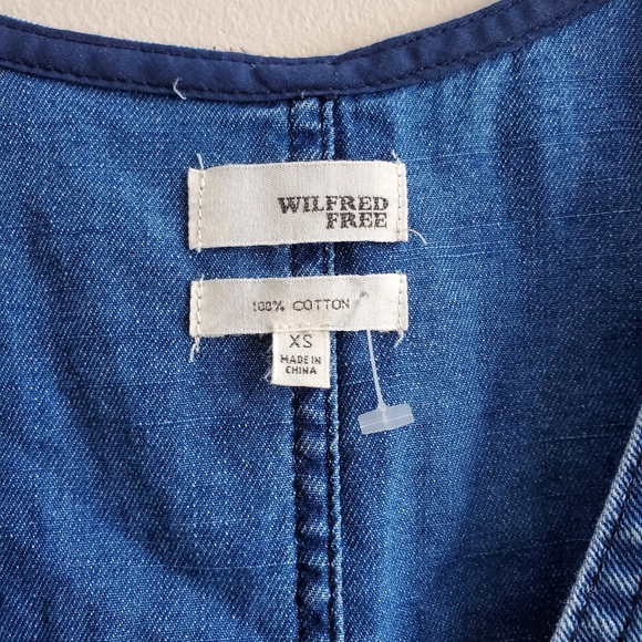 Wilfred Free soft denim top with rough bottom crop XS - Picture 9 of 10
